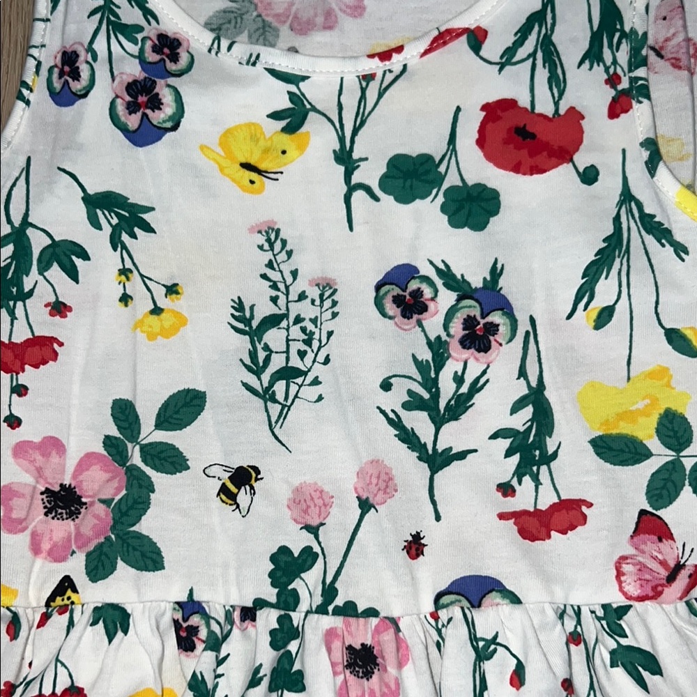🛍️ 4 for $20 🛍️ - NWT - H&M Kids Floral Dress - White with Multicolour - Picture 3 of 4
